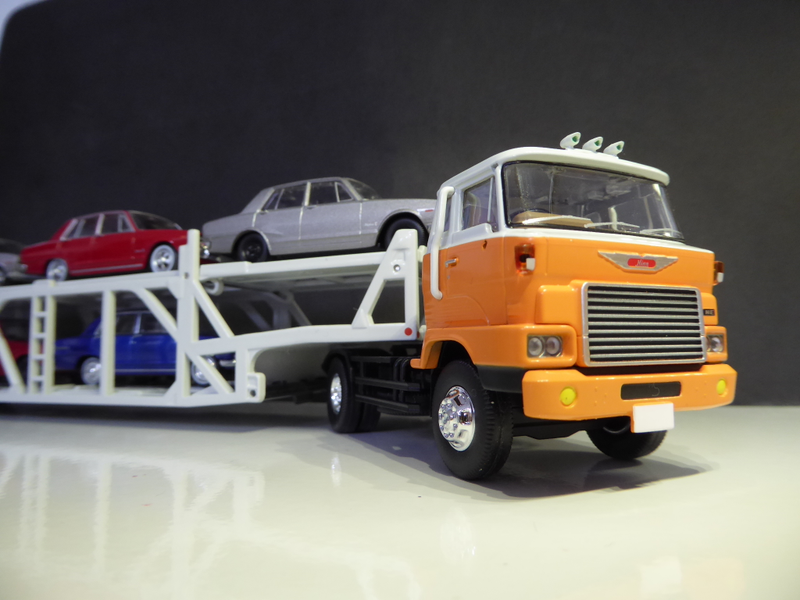 Illustration for article titled Hot Sixty 4th: Land of the Tomica Transporter